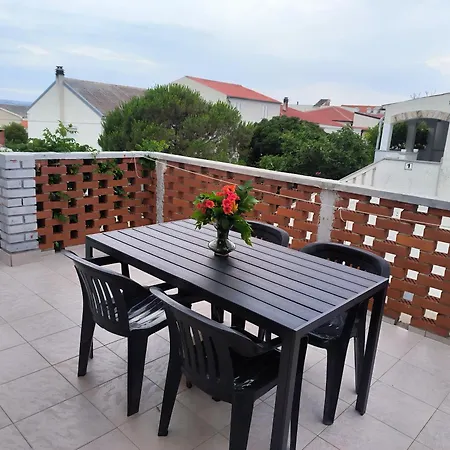 Orlic Apartment Povljana