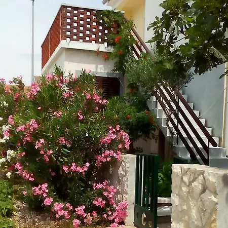Orlic Apartment Povljana